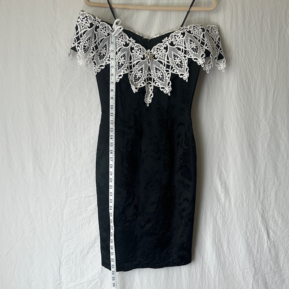 Scott McClintock Black and White Lace Mini Dress - Picture 7 of 8